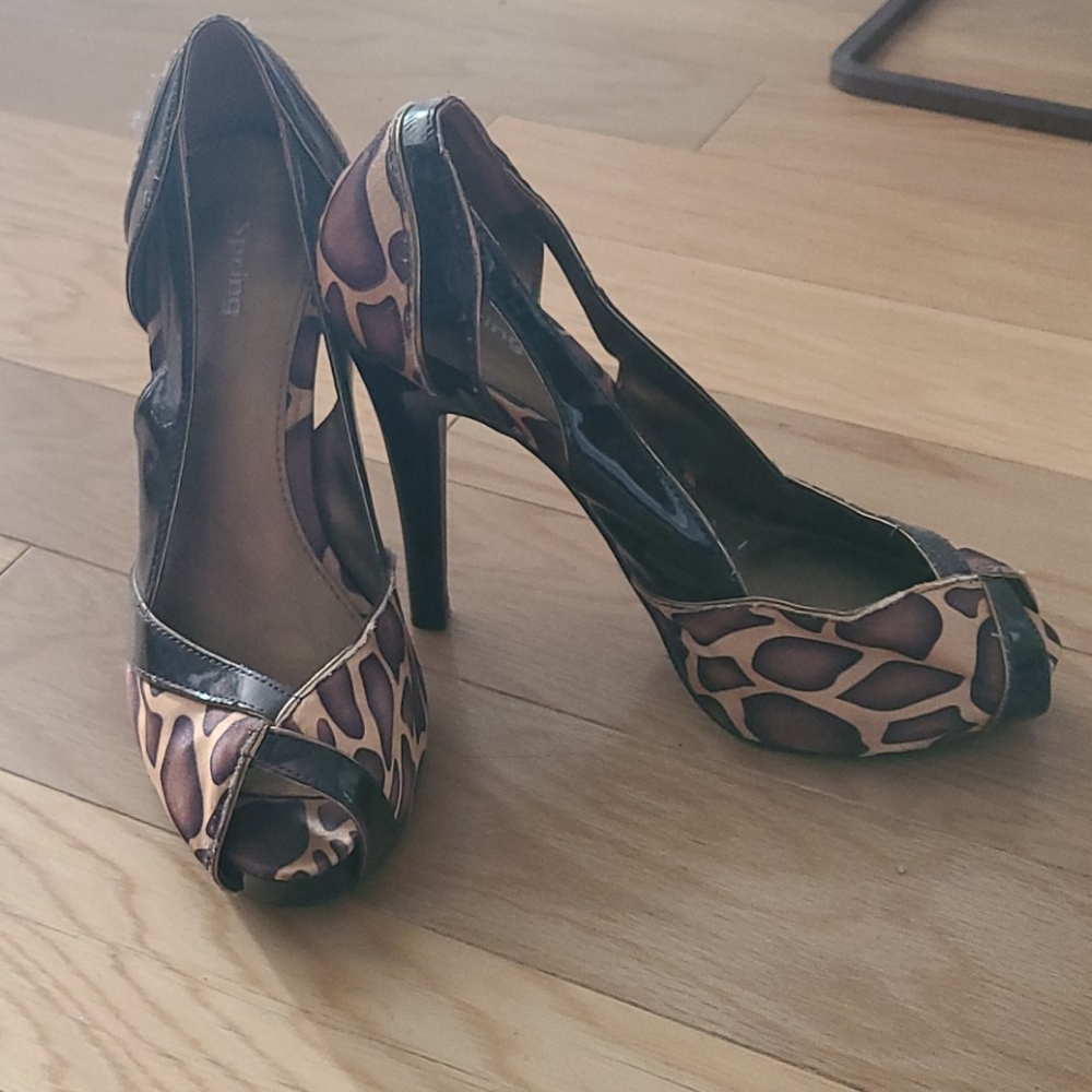 Spring heels